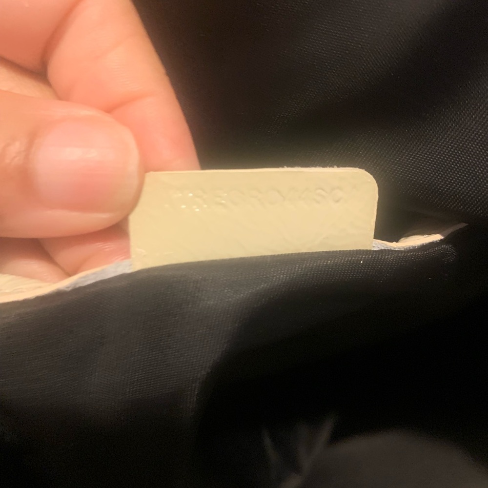 Pretty Burberry purse/tote. Has cream straps and blend of greys - Picture 9 of 9
